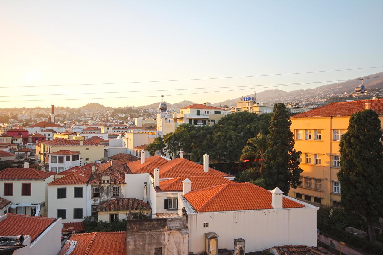 Old Town Apartment Sea View フンシャル エクステリア 写真