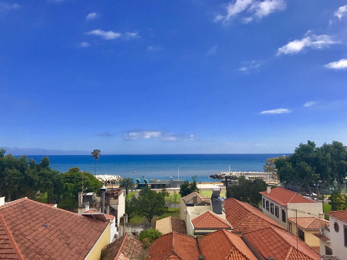 Old Town Apartment Sea View フンシャル エクステリア 写真